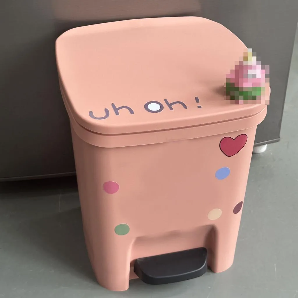 Cartoon Pedal Trash Can Large Capacity Cute Bin For Home Living Room Tong Sampah - Image 4