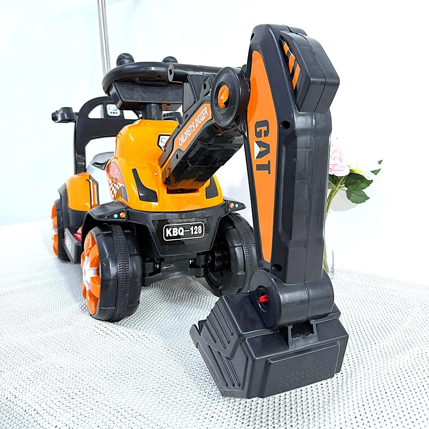 Mainan Jengkaut Elektrik Sit & Ride untuk Kanak-Kanak 1-5 Tahun dengan Lengan Gali - Image 11