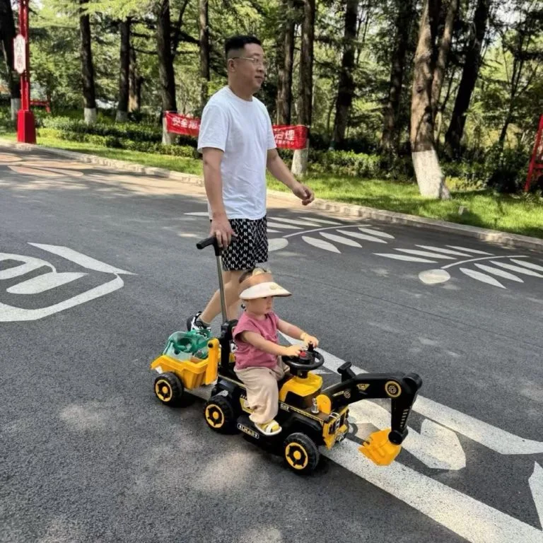 Remote Control Extra Large Electric Kids Ride On Excavator Sliding Toy Car Kereta Mainan Penggali Elektrik 4 Roda