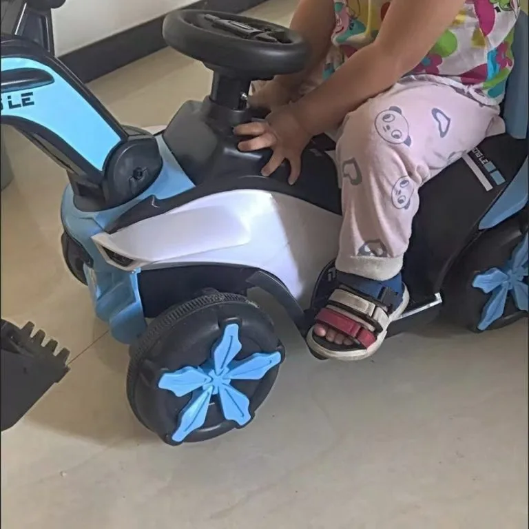 Ride On Kids Excavator Toy Rechargeable Engineering Digger Vehicle For Boys Jengkaut Elektrik