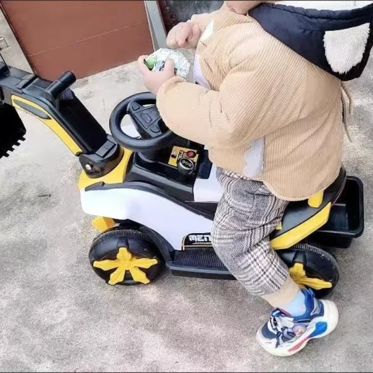 Ride On Kids Excavator Toy Rechargeable Engineering Digger Vehicle For Boys Jengkaut Elektrik