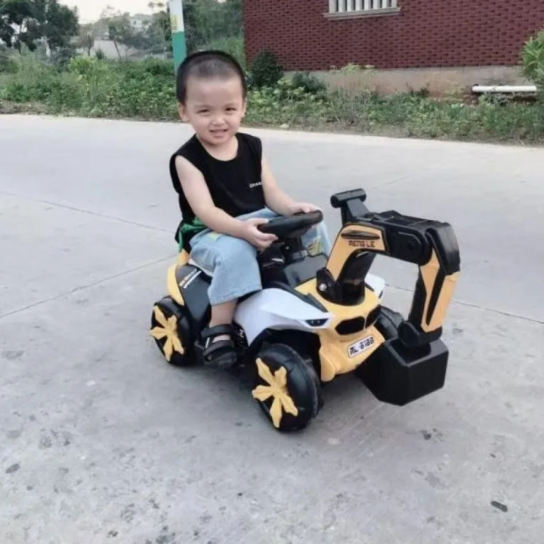 Ride On Kids Excavator Toy Rechargeable Engineering Digger Vehicle For Boys Jengkaut Elektrik